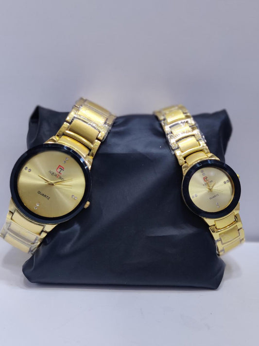 COUPLE GOLDEN CHAIN WATCHES