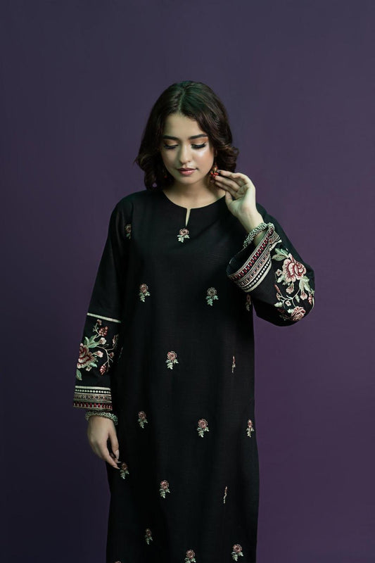 2PCS WOMEN UNSTITCHED EMBROIDERED SUIT